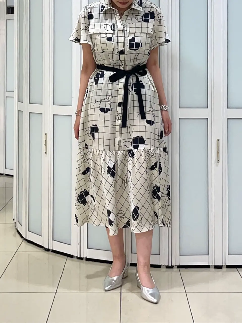 GRACE CONTINENTAL yoshi コーディネート画像