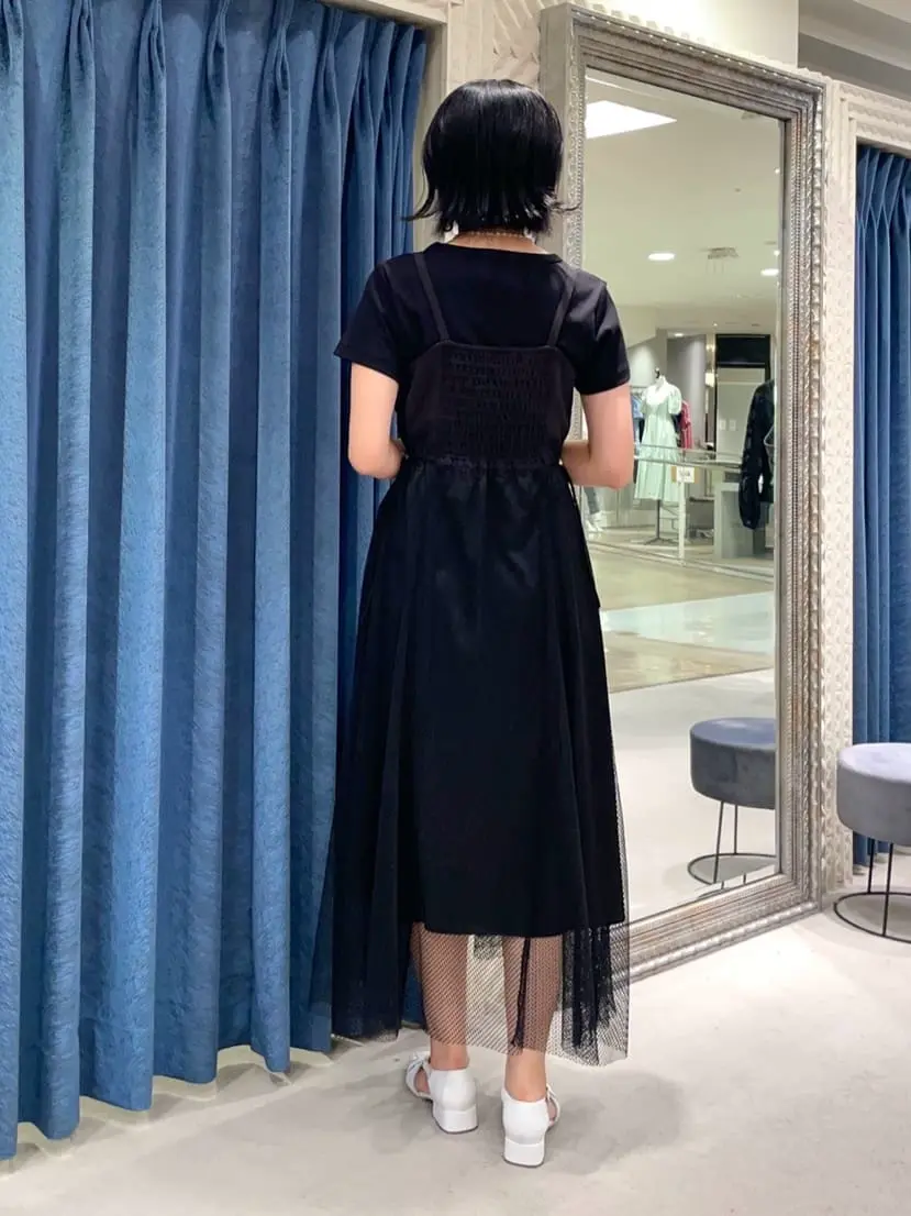 GRACE CONTINENTAL yoshi コーディネート画像