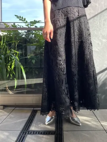 GRACE CONTINENTAL yoshi コーディネート画像