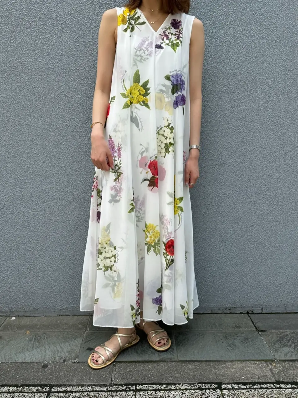 GRACE CONTINENTAL 伊藤　静華 コーディネート画像