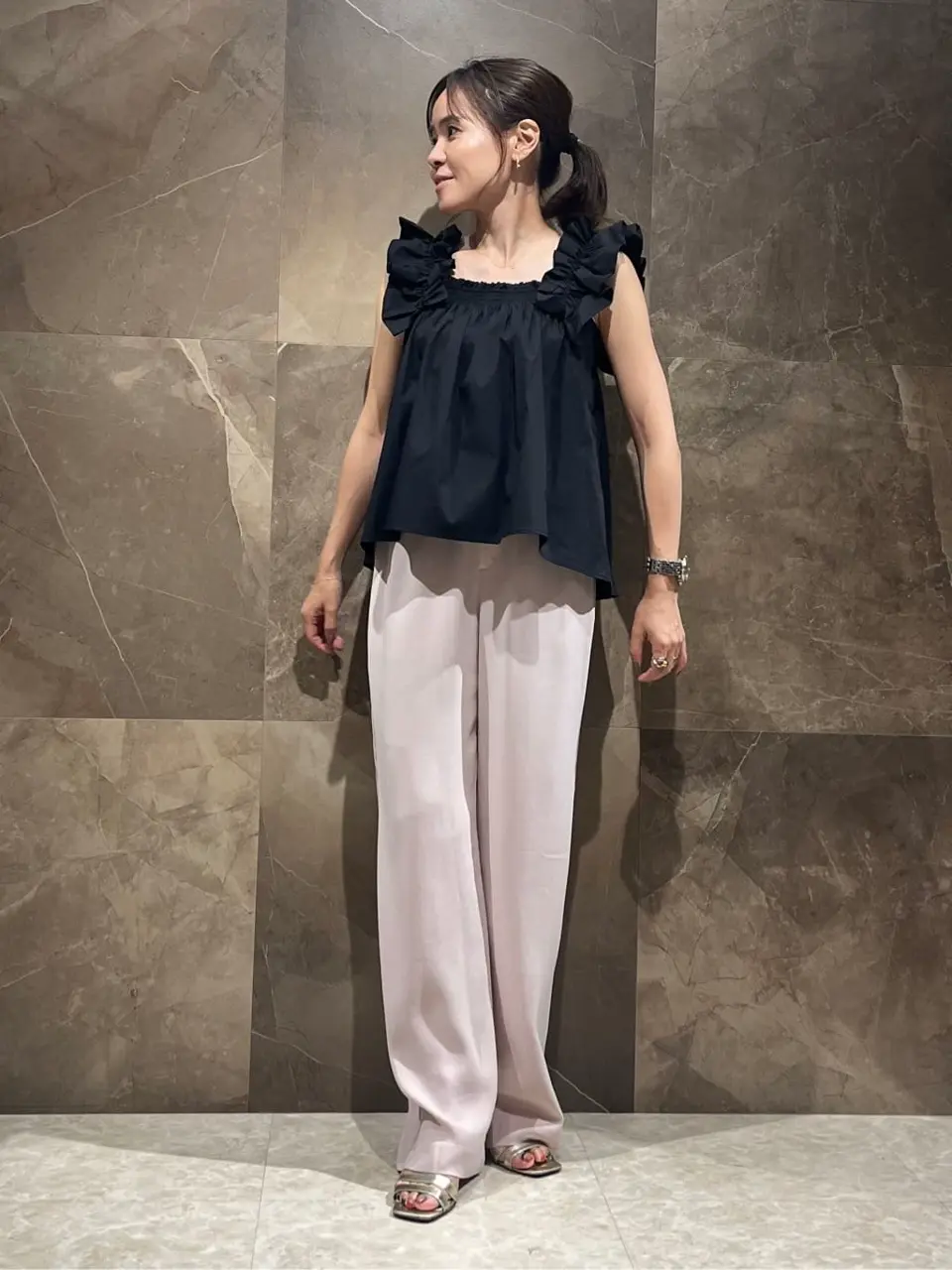 GRACE CONTINENTAL 穐山　香織 コーディネート画像