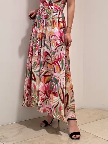 GRACE CONTINENTAL FUKUSHIMA YURIE コーディネート画像