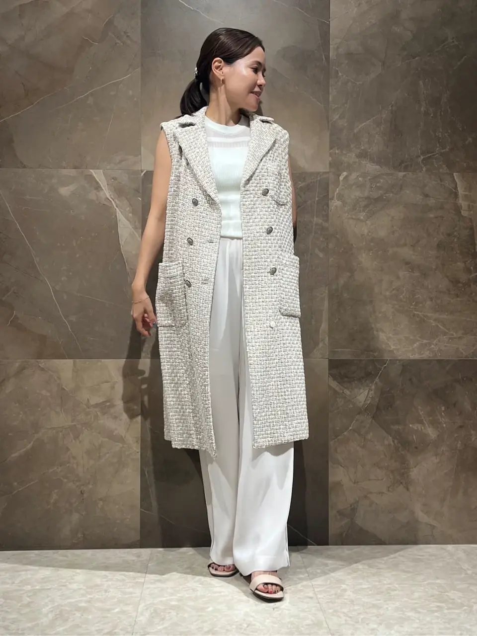 GRACE CONTINENTAL 穐山　香織 コーディネート画像