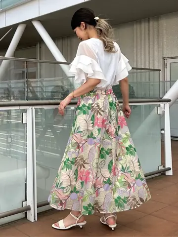 GRACE CONTINENTAL FUKUSHIMA YURIE コーディネート画像