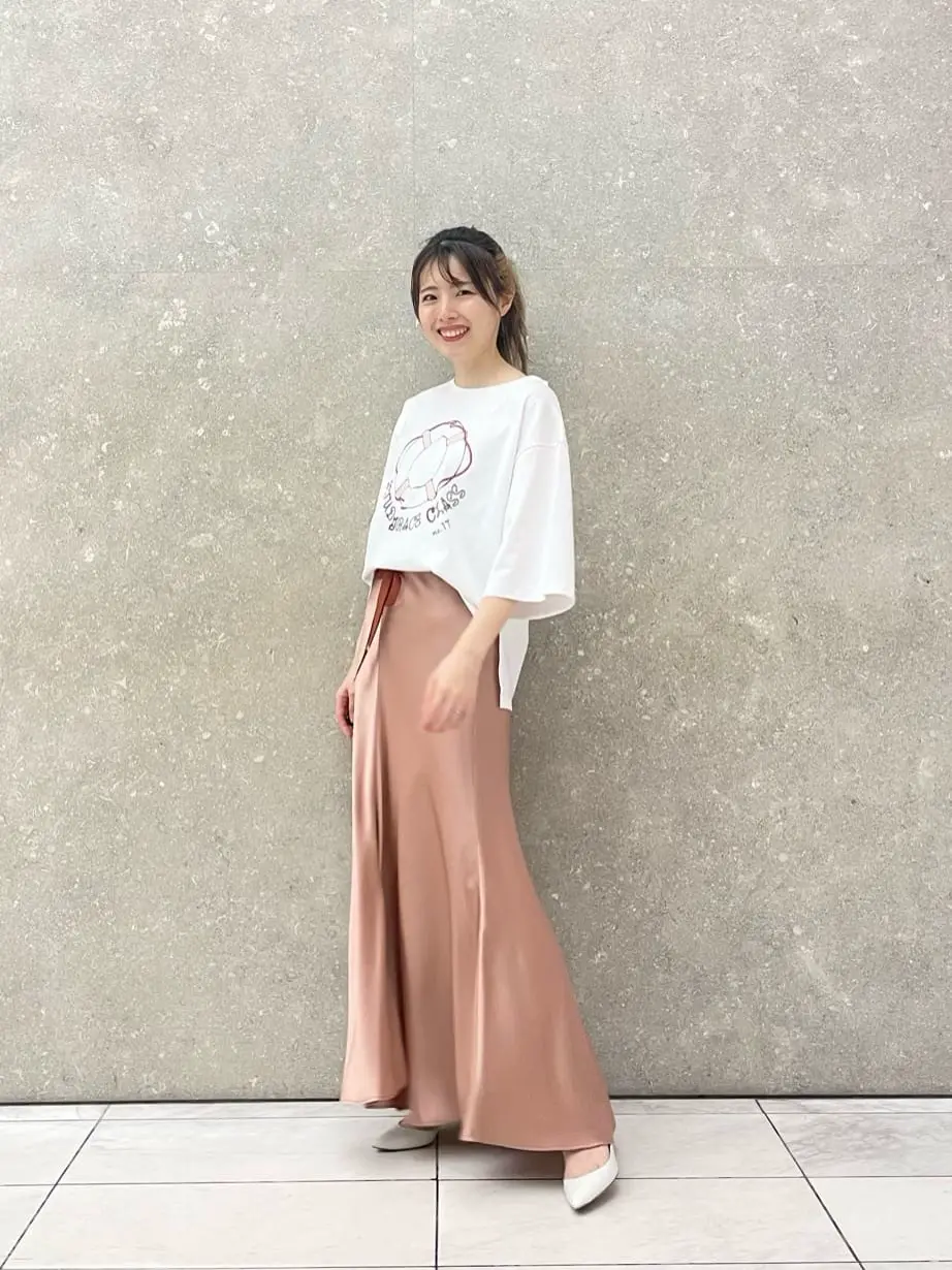 GRACE CONTINENTAL minami コーディネート画像