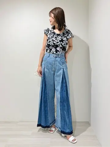 GRACE CONTINENTAL A.Kameyama コーディネート画像