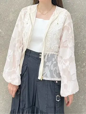 GRACE CONTINENTAL minami コーディネート画像