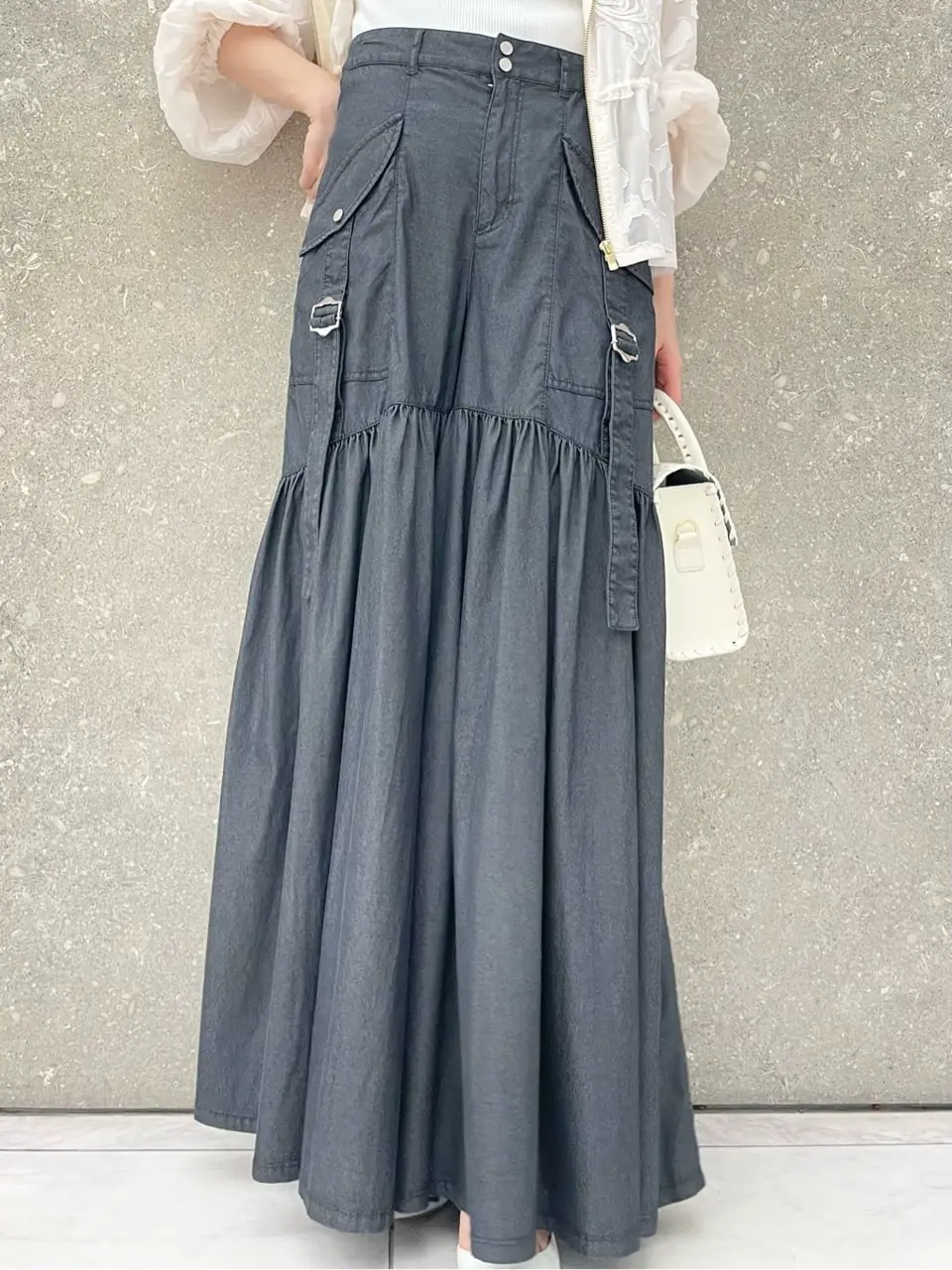 GRACE CONTINENTAL minami コーディネート画像