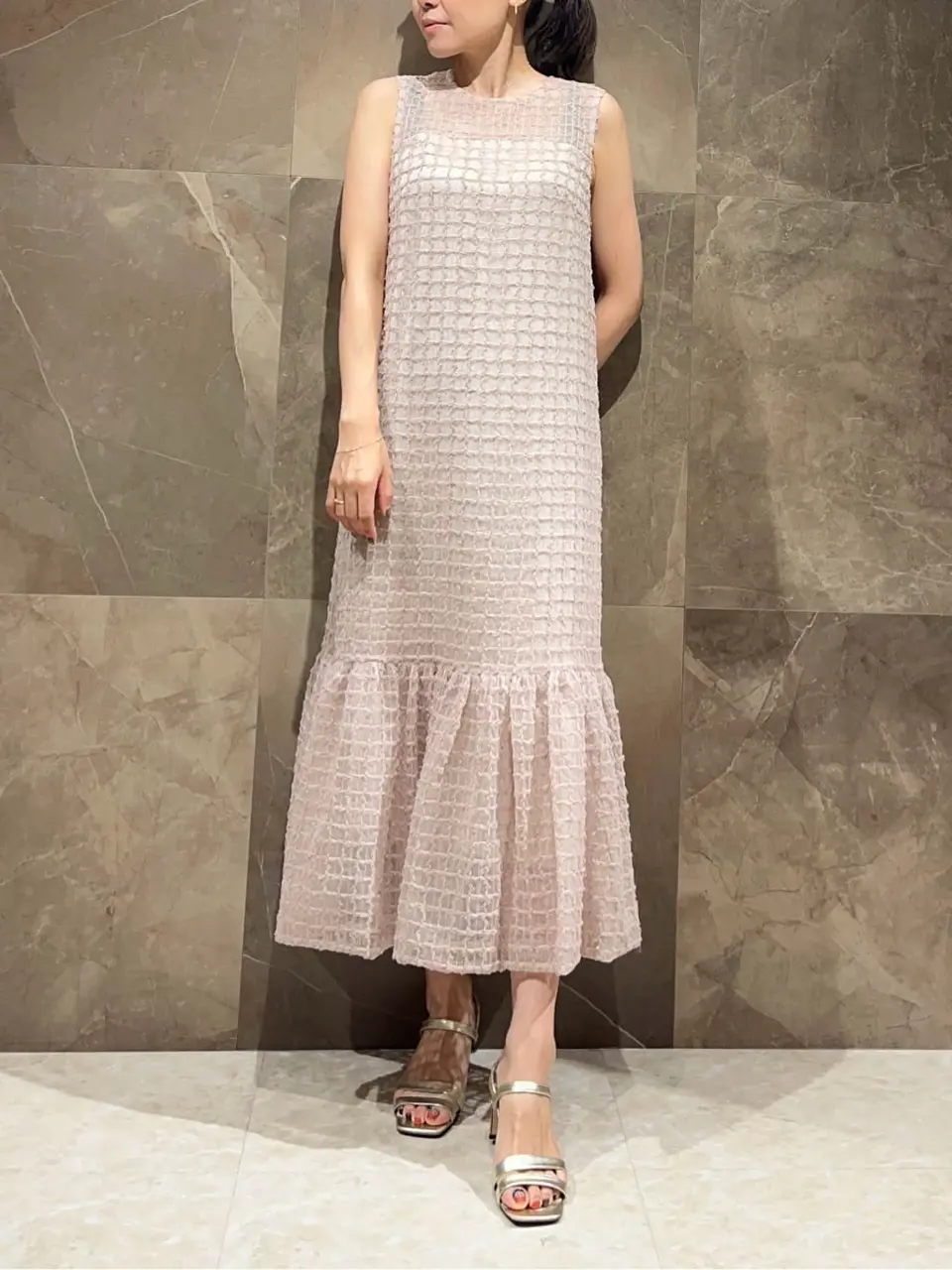 GRACE CONTINENTAL 穐山　香織 コーディネート画像