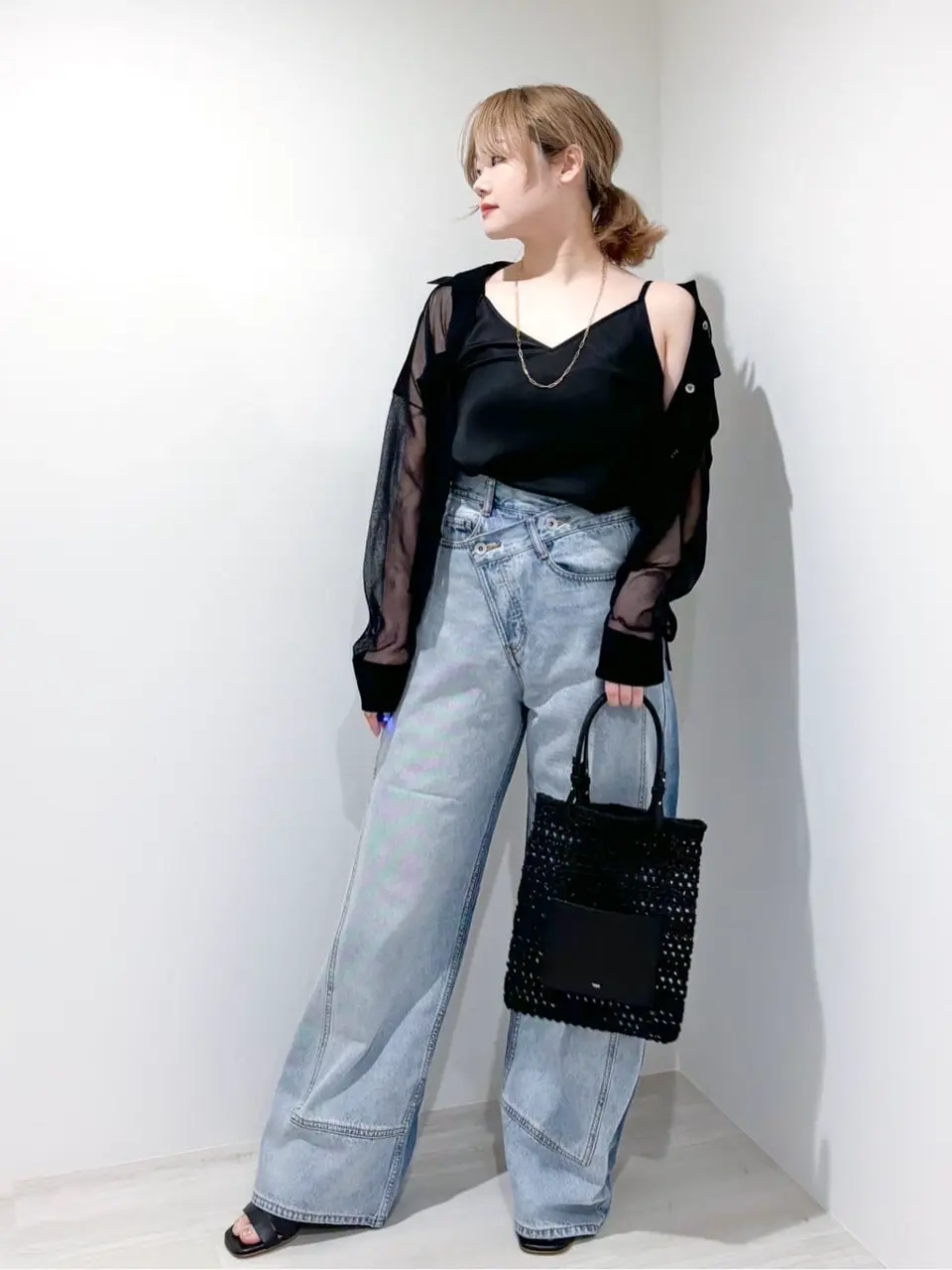 GRACE CONTINENTAL SAYUMI Nagashima コーディネート画像