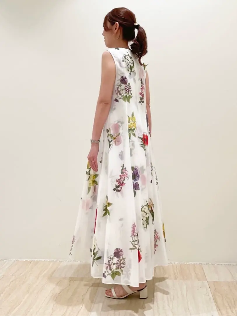 GRACE CONTINENTAL 赤間　 コーディネート画像