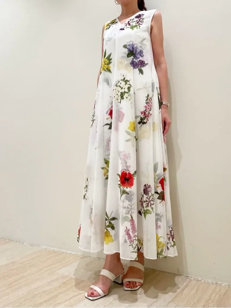 GRACE CONTINENTAL 赤間　 コーディネート画像