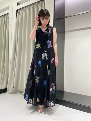 GRACE CONTINENTAL 小林　莉子 コーディネート画像