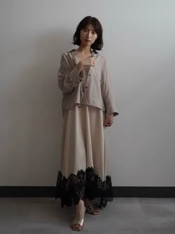 GRACE CONTINENTAL 青木育日 コーディネート画像