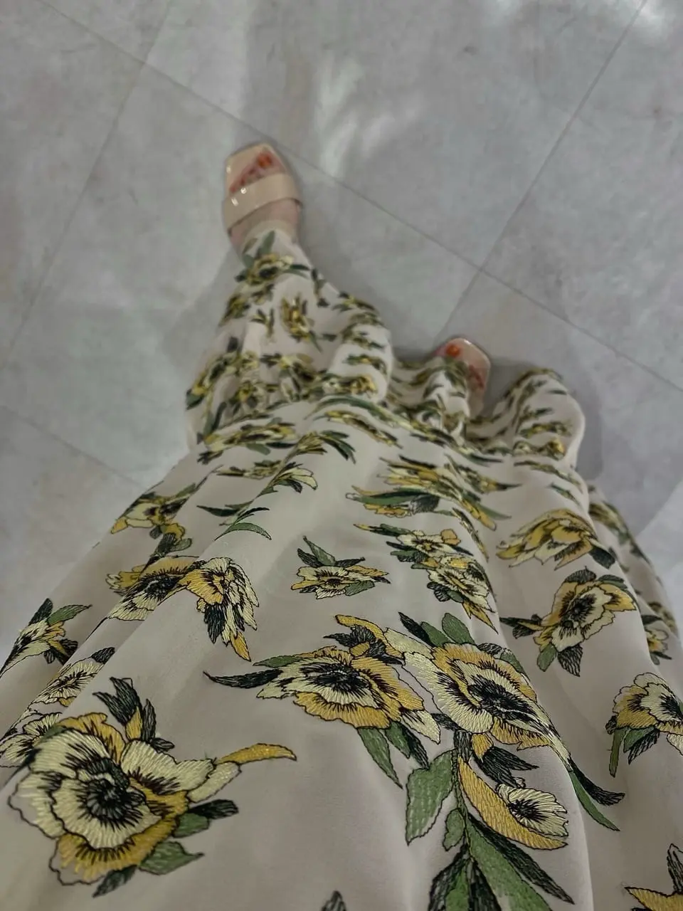 GRACE CONTINENTAL 青木育日 コーディネート画像