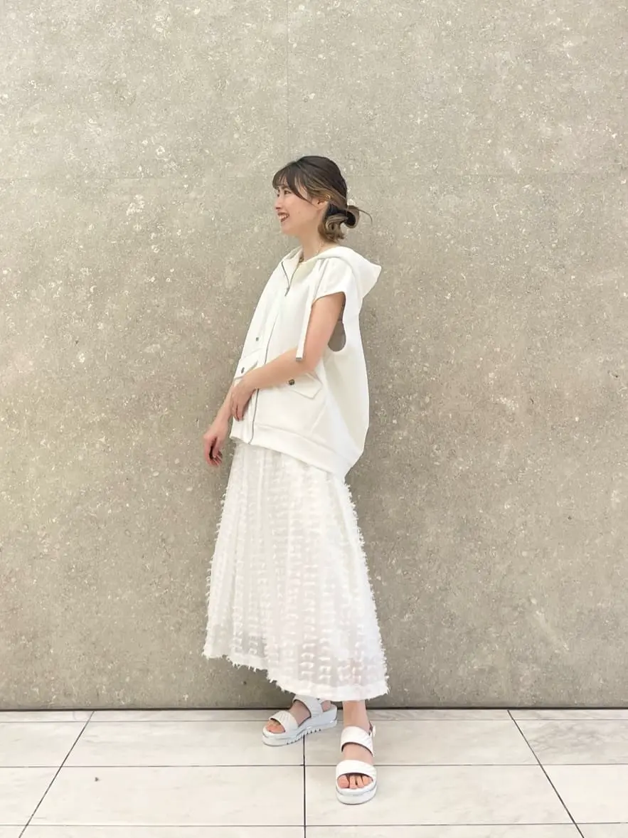 GRACE CONTINENTAL minami コーディネート画像