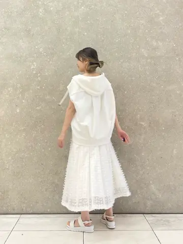 GRACE CONTINENTAL minami コーディネート画像