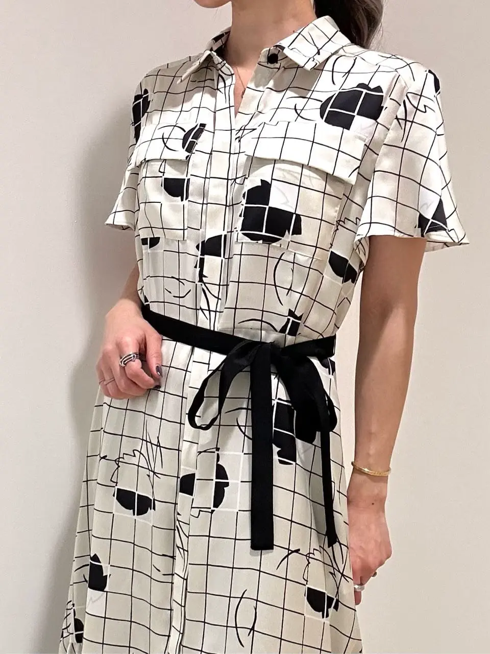 GRACE CONTINENTAL FUKUSHIMA YURIE コーディネート画像