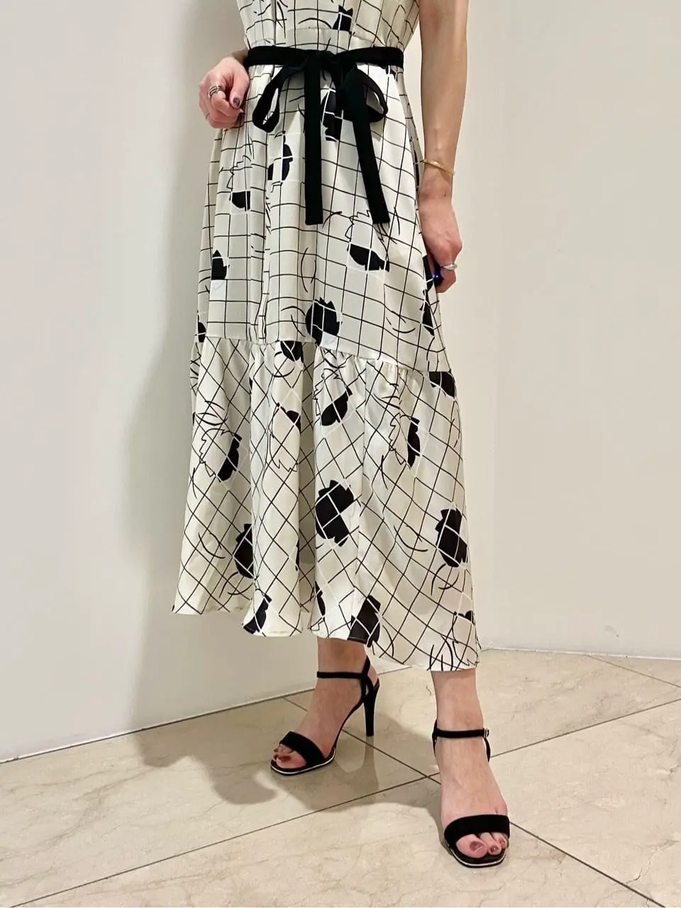 GRACE CONTINENTAL FUKUSHIMA YURIE コーディネート画像