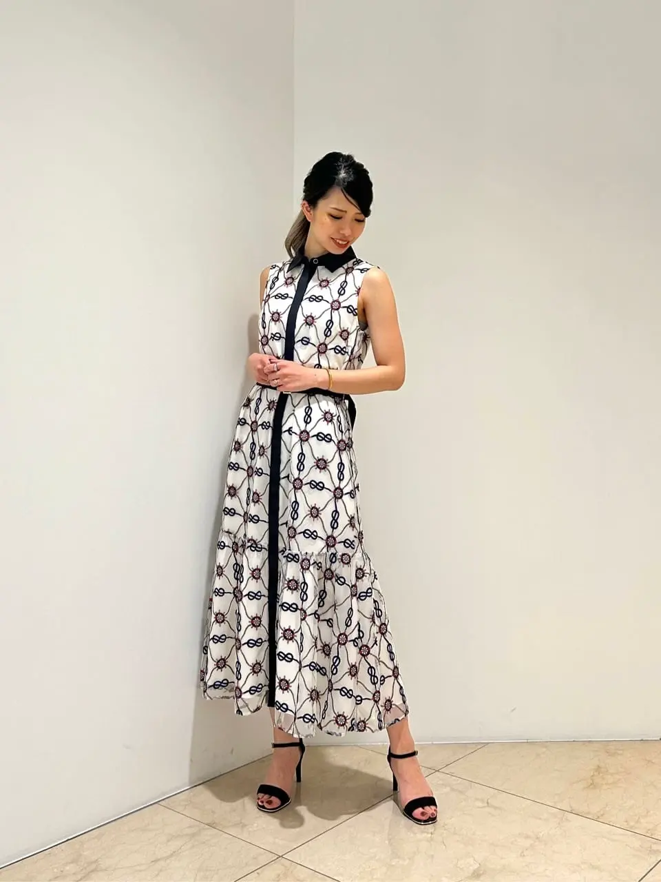 GRACE CONTINENTAL FUKUSHIMA YURIE コーディネート画像