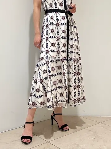 GRACE CONTINENTAL FUKUSHIMA YURIE コーディネート画像