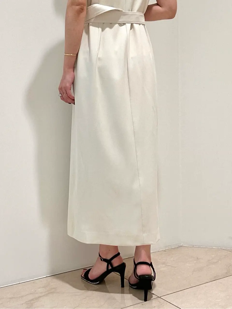 GRACE CONTINENTAL FUKUSHIMA YURIE コーディネート画像