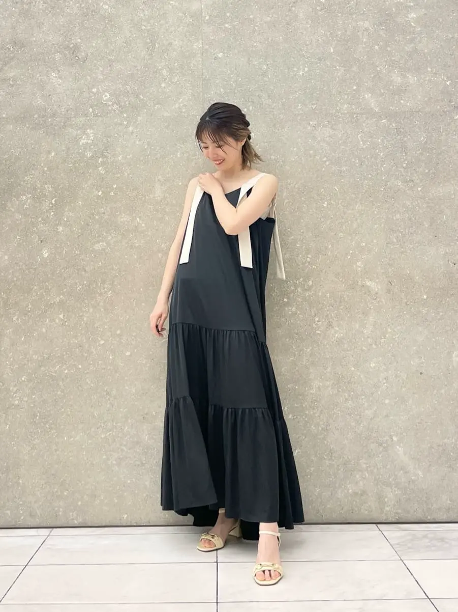 GRACE CONTINENTAL minami コーディネート画像