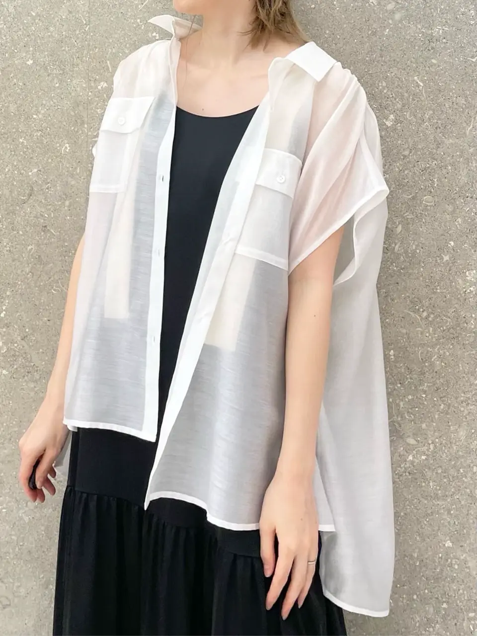 GRACE CONTINENTAL minami コーディネート画像