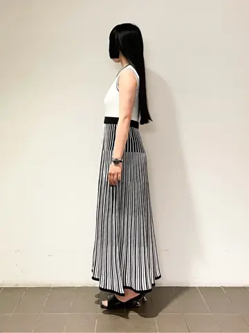 GRACE CONTINENTAL 清水　杏梨 コーディネート画像