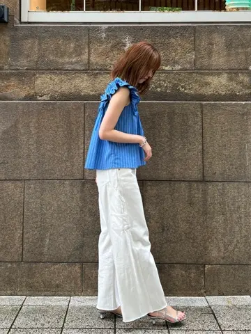 GRACE CONTINENTAL 伊藤　静華 コーディネート画像