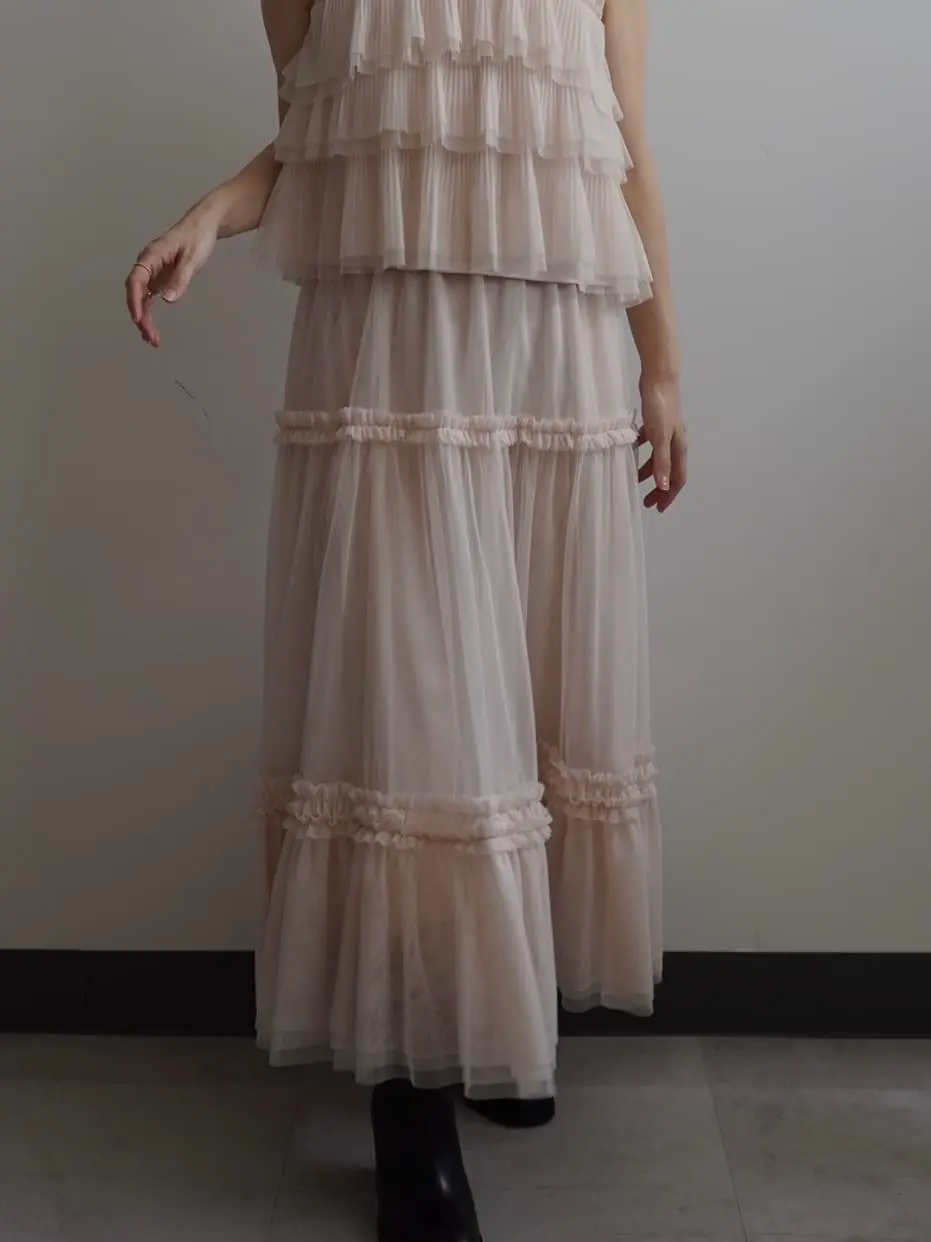 GRACE CONTINENTAL 青木育日 コーディネート画像