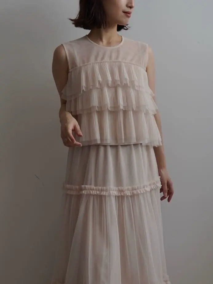 GRACE CONTINENTAL 青木育日 コーディネート画像