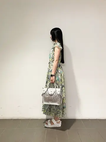 GRACE CONTINENTAL 清水　杏梨 コーディネート画像