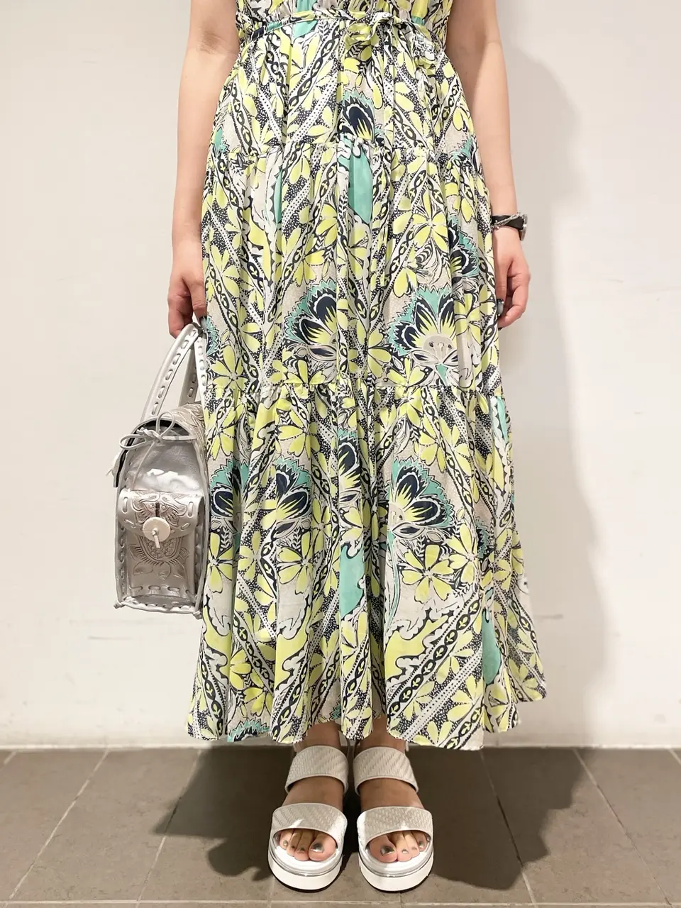 GRACE CONTINENTAL 清水　杏梨 コーディネート画像