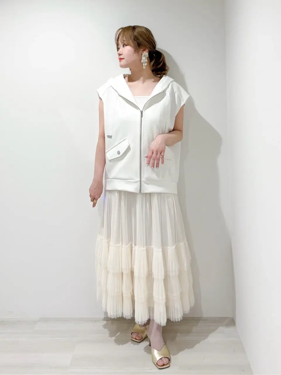 GRACE CONTINENTAL SAYUMI Nagashima コーディネート画像