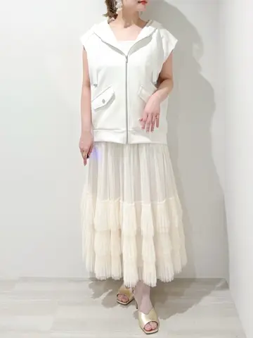 GRACE CONTINENTAL SAYUMI Nagashima コーディネート画像