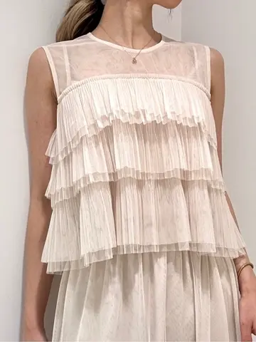 GRACE CONTINENTAL FUKUSHIMA YURIE コーディネート画像