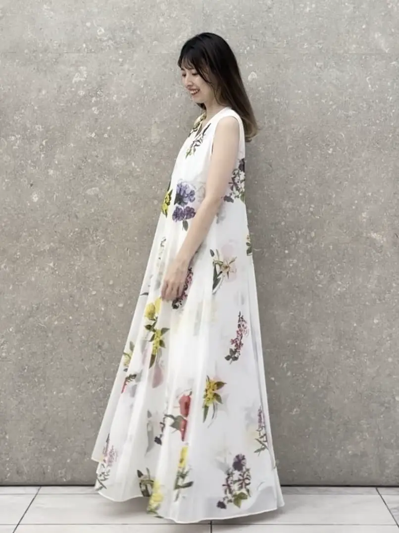 GRACE CONTINENTAL minami コーディネート画像