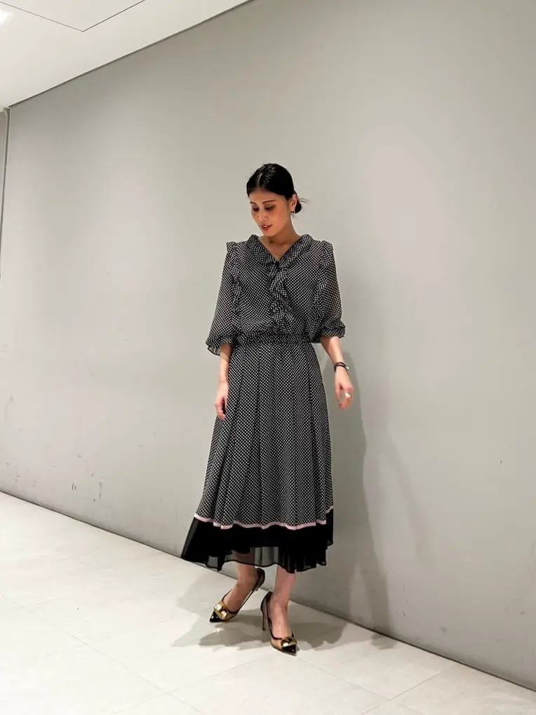 GRACE CONTINENTAL 志田　悠 コーディネート画像