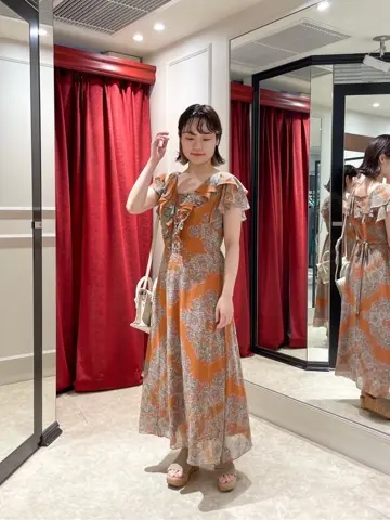 GRACE CONTINENTAL SAYUMI Nagashima コーディネート画像