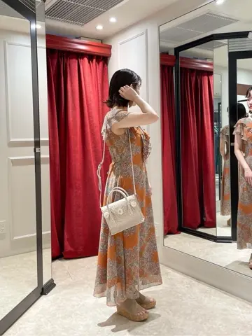 GRACE CONTINENTAL SAYUMI Nagashima コーディネート画像