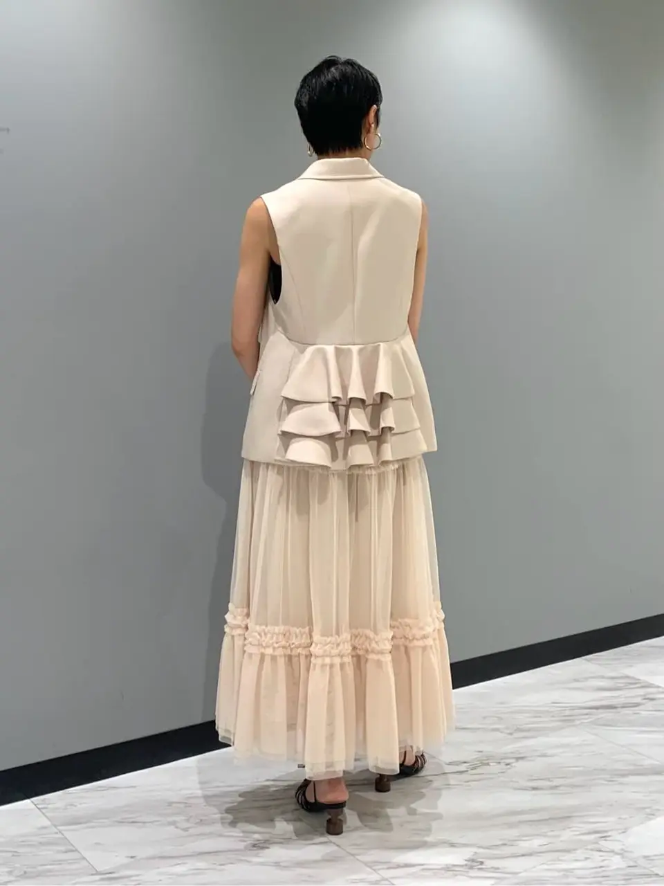 GRACE CONTINENTAL haruka iwasaki コーディネート画像