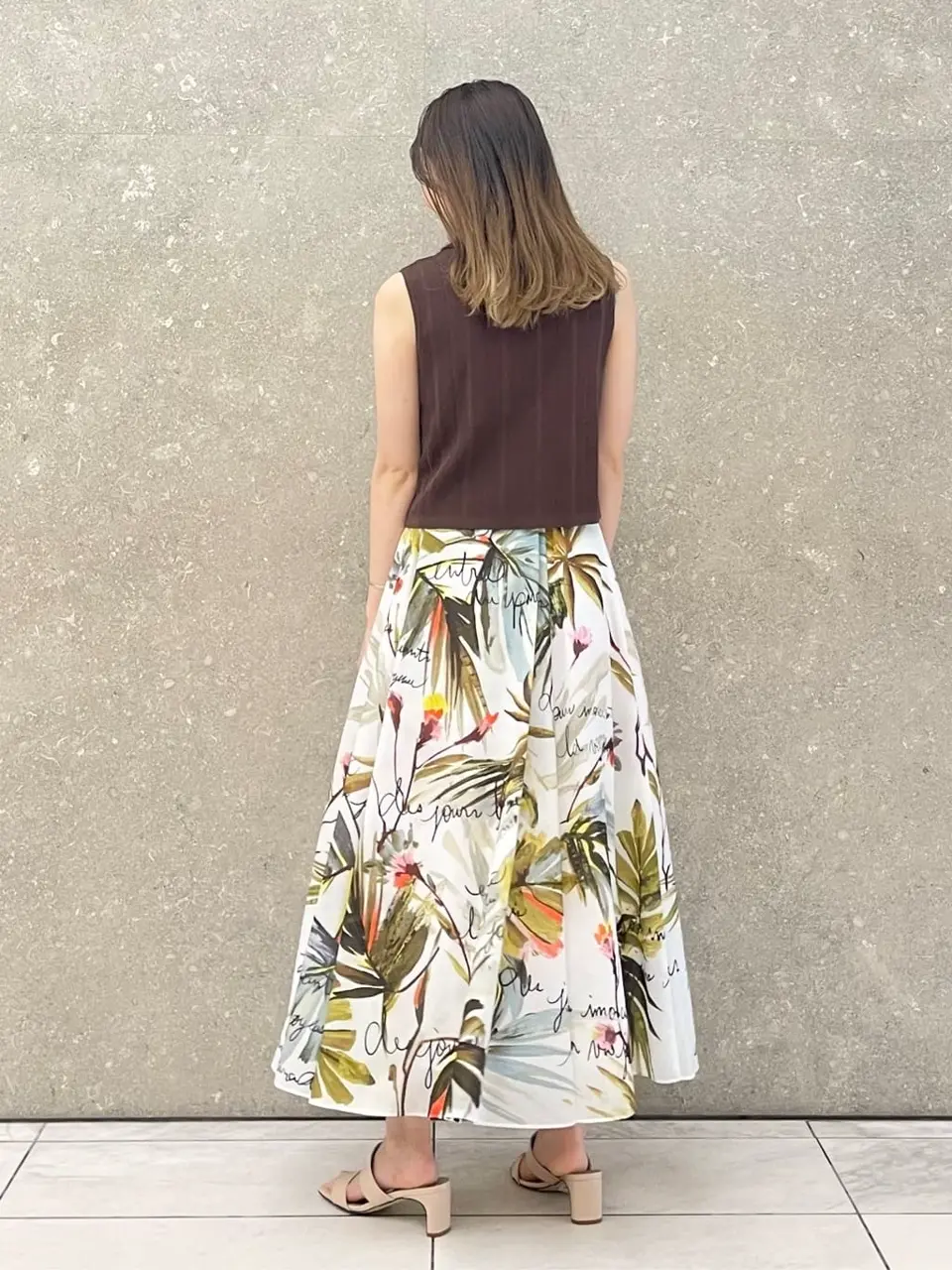 GRACE CONTINENTAL minami コーディネート画像