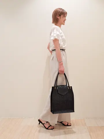 GRACE CONTINENTAL 今野　志保 コーディネート画像