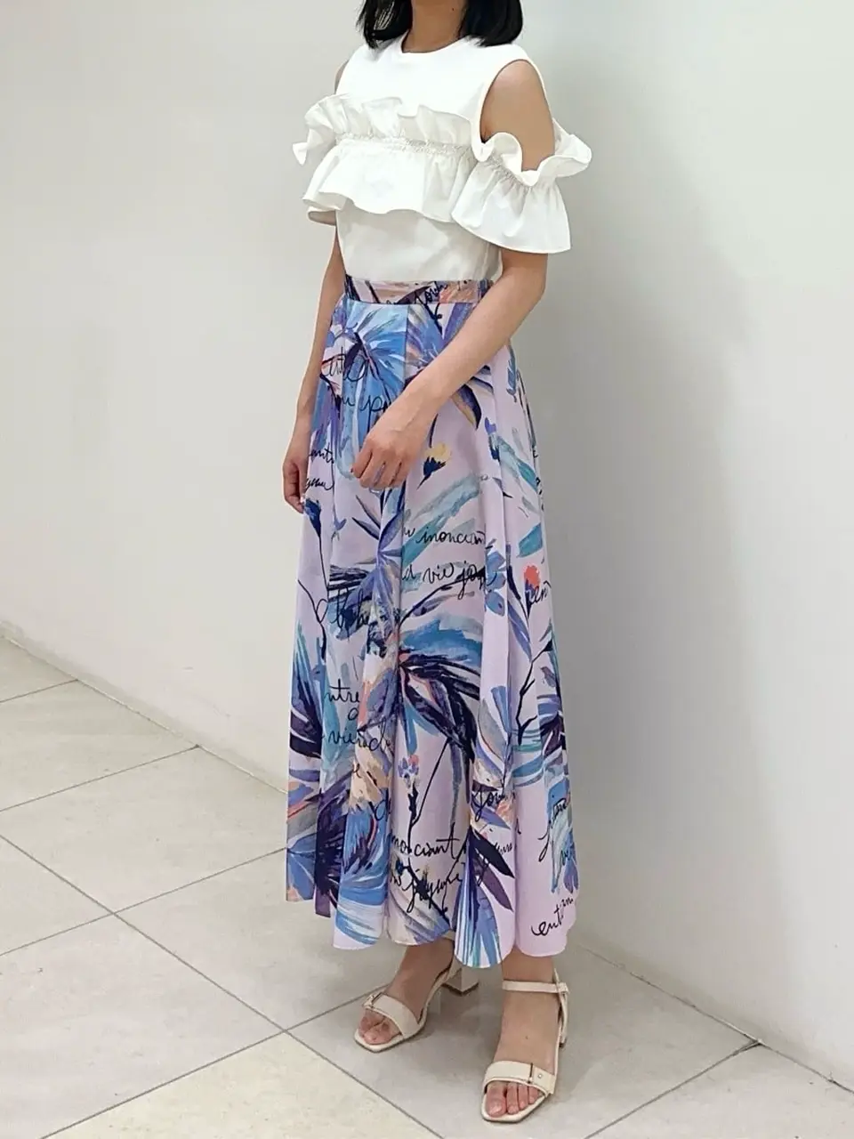 GRACE CONTINENTAL MORITA AI コーディネート画像