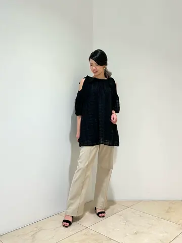 GRACE CONTINENTAL FUKUSHIMA YURIE コーディネート画像