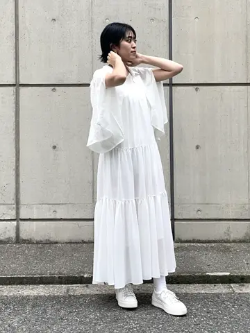 GRACE CONTINENTAL yoshi コーディネート画像