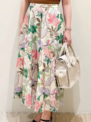 GRACE CONTINENTAL くまさか コーディネート画像