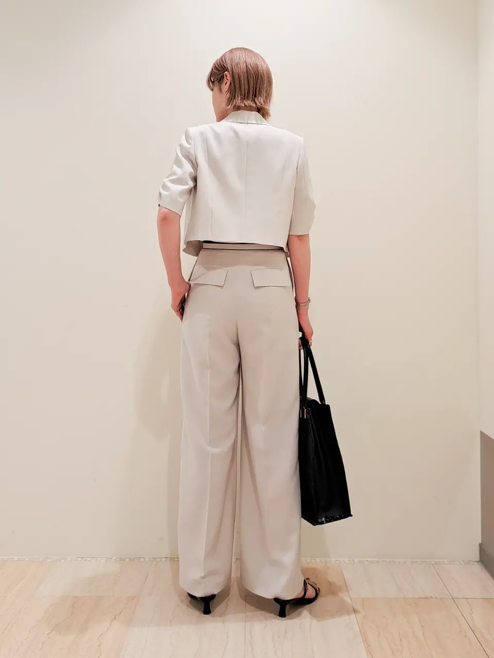 GRACE CONTINENTAL 今野　志保 コーディネート画像