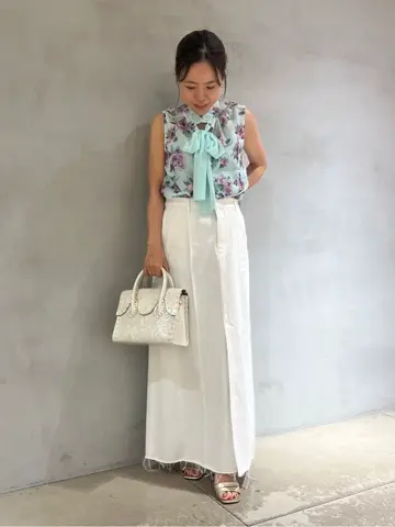 GRACE CONTINENTAL 穐山　香織 コーディネート画像